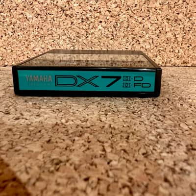 Yamaha DX7 II-D / II-FD Data ROM Cartridge image 3