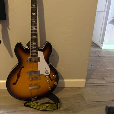 Epiphone Casino Hollowbody Electric Guitar - Vintage Sunburst image 3