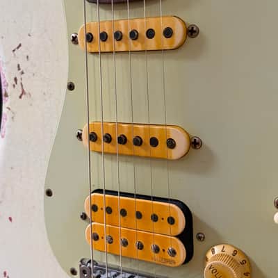2015 Fender Custom Shop Limited Edition White Lightning ’60s Strat Heavy Relic HSS Floyd Rose – COA/OHSC image 6