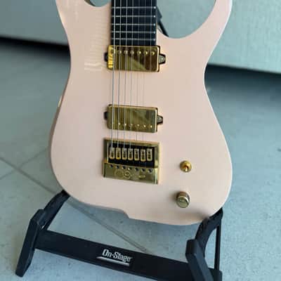Skervesen Raptor 7 Evertune 2024 - Gloss Sparkle Shell Pink Top, Natural Back image 8