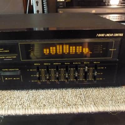 Pioneer GR-555 Graphic Equalizer - Dual Channel Frequency Response Display - Very Good Condition image 4
