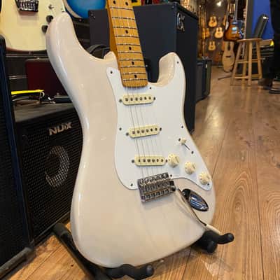 Fender Vintera '50s Stratocaster with Maple Fretboard 2019 - 2023 - White Blonde image 1