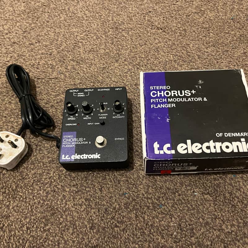 1991 – 2016 TC Electronic Stereo Chorus + Pitch Modulator &amp…