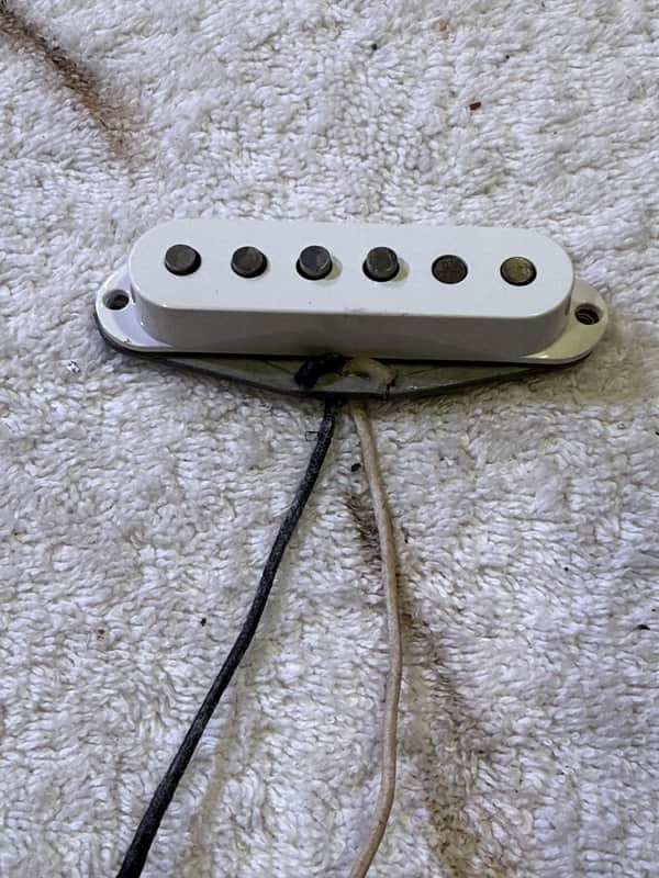 Suhr V70 bridge position 2000s - White image 1