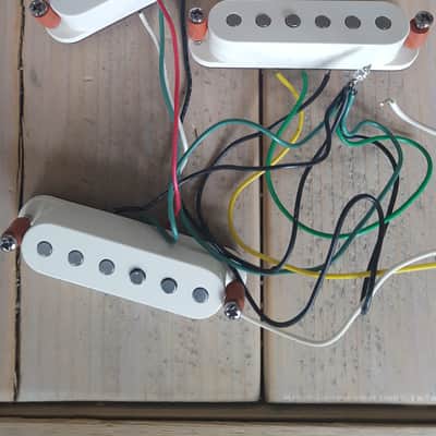 Fender SCN Samarium Cobalt Noiseless pickups White image 1