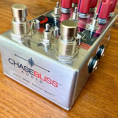 Chase Bliss Audio Tonal Recall RKM Red Knob Mod Analog Delay 2017 - 2018 - Graphic with Red Knobs image 4