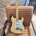 Yngwie Malmsteen Fender Signature Stratocaster - Vintage White