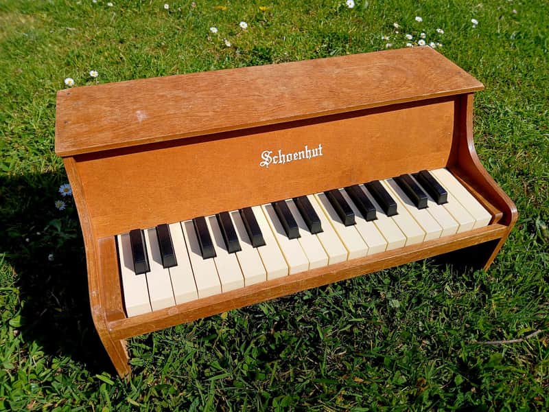 chromatic toy piano 30 KEYS SCHOENHUT - MINT CONDITION - sound family : celesta mustel musical saw martenot Wurlitzer michelsonne ... image 1