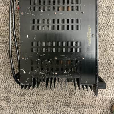 Yamaha P-2200 Professional Series Amplifier 1970’s image 3