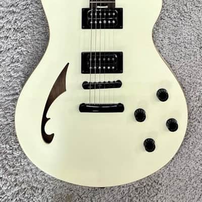 EVH SA-126 Standard, Satin Vintage White 2025 Wolfgang Model Electric Guitar image 1