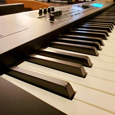 MUST SEE!!! ROLAND JUNO DS88 FULLY INSPECTED/SERVICED AND IN AMAZING CONDITION! image 12