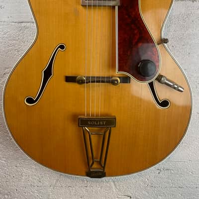 Levin Solist 1952 - With original case image 1