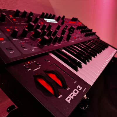 Sequential Pro 3 37-Key 3-Voice Monophonic / Paraphonic Synthesizer image 1
