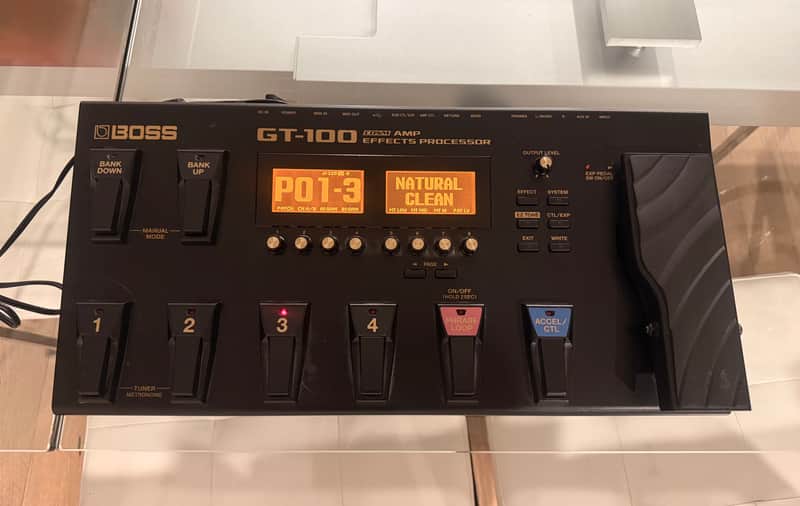 Boss GT-100 Version 2.0 Guitar Effects Processor