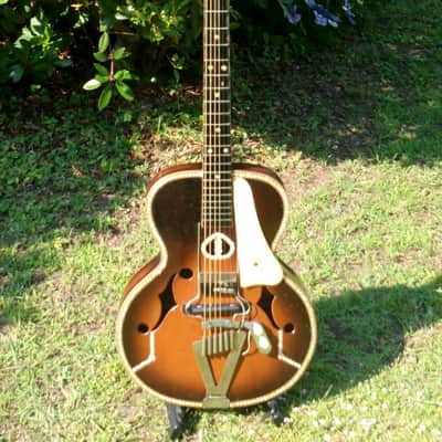 Ultra Rare 1950s Harmony No.1007 Archtop "Made in Occupied Japan" by Kasuga with Vintage Guyatone Pickup image 3