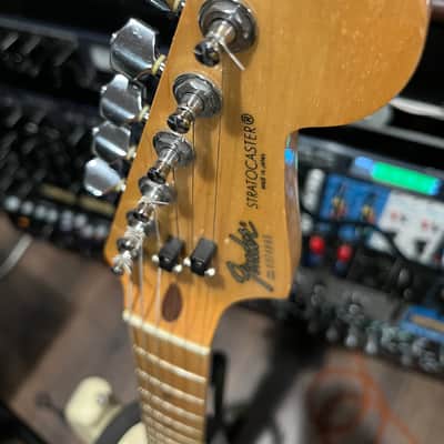 Fender ST-STD Standard Series Stratocaster MIJ image 6
