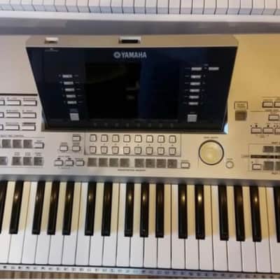 Yamaha Tyros 2 Silver workstation keyboard image 4