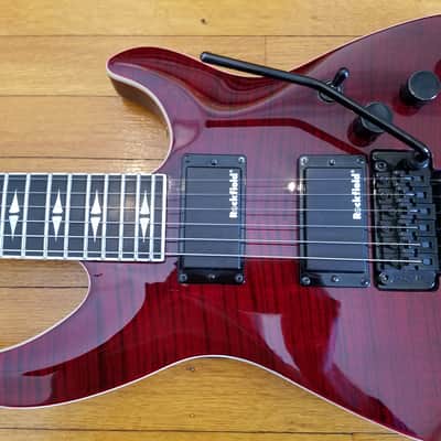 Michael Kelly Hex Deluxe Blood Red image 4