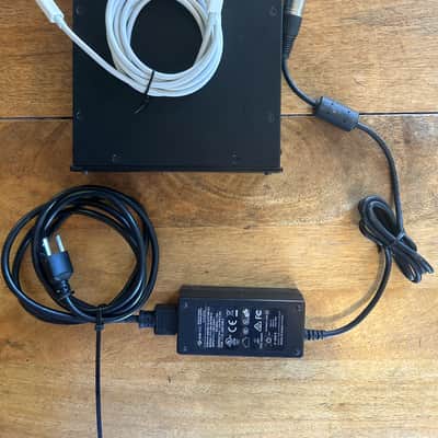 Universal Audio UAD-2 Satellite QUAD Core Thunderbolt DSP Accelerator 2019 - 2020 - Black image 2