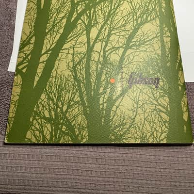 1966 Gibson Full Line Guitar and Amplifier Catalogue - Green Trees image 2