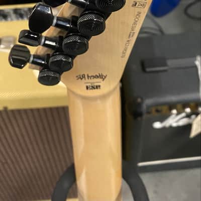 ESP LTD SH-207 image 8