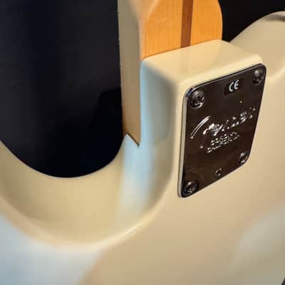 Fender American Standard Telecaster USA 2002 Vintage White Maple Neck image 10