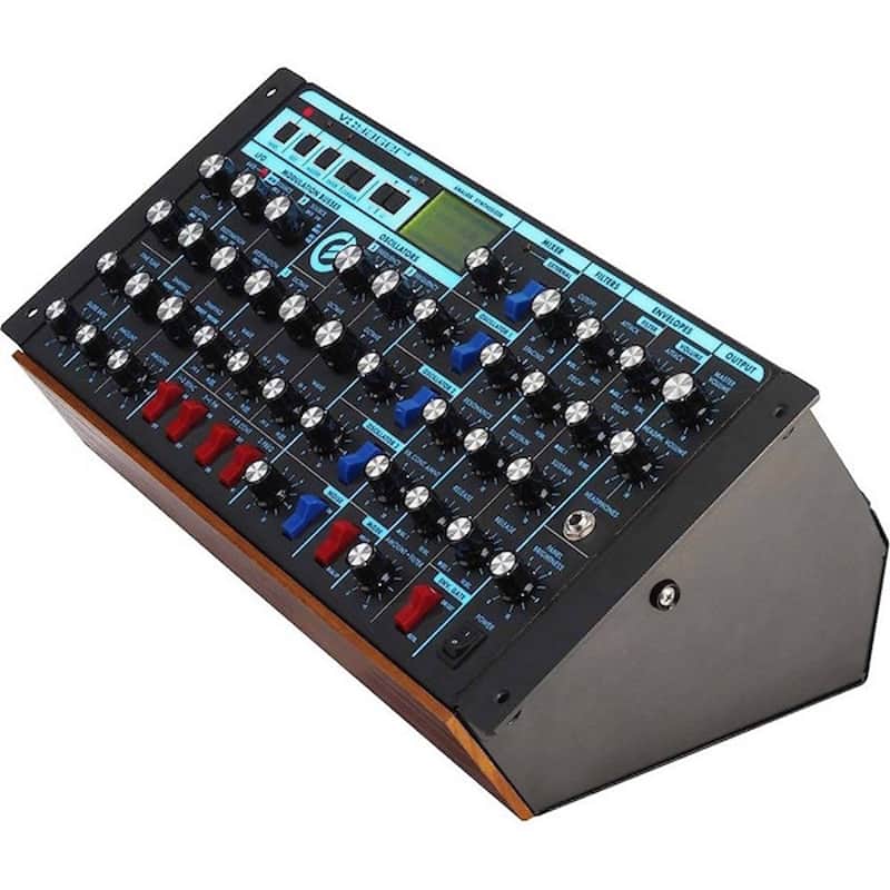 Moog Minimoog Voyager RME Rack Mount Edition Monophonic Synthesizer image 2