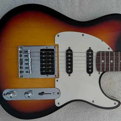 2000's Peavey Generation EXP Electric guitar (SSH) in Sunburst image 2