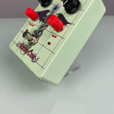 MOTLEY CRUE SOLD OUT Dr. Feelgood 30th Anniversary Guitar Distortion Effects Pedal  RARE Mick Mars 2019 - Sea Foam Green image 6