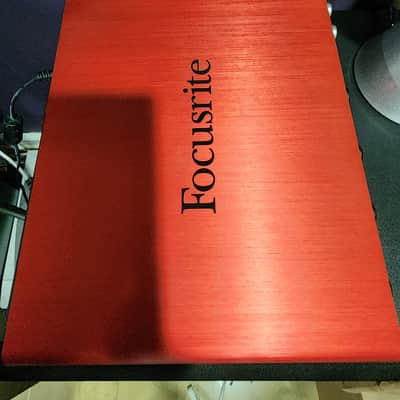 Focusrite Scarlett 18i8 USB 2.0 Audio Interface 2013 - 2016 - Red / Black image 3