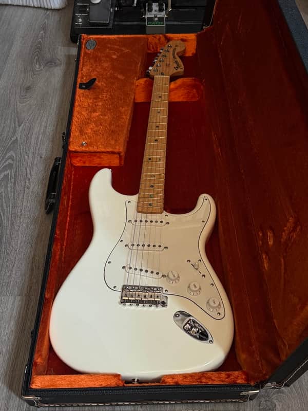 Immagine Fender Robin Trower Stratocaster 2006 - Artic White - 1