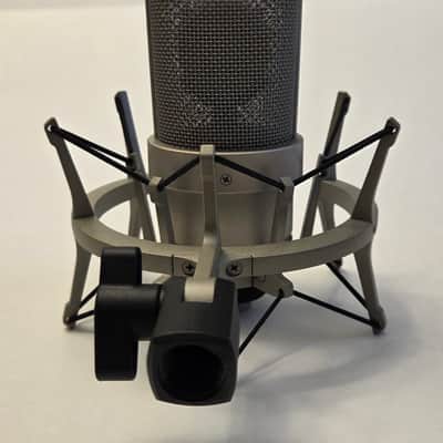 Neumann TLM 103 Large Diaphragm Cardioid Condenser Microphone with Neumann EA 4 Shockmount image 3