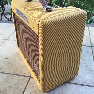 Fender Vibro Champ Eric Clapton Lacquered Tweed image 3