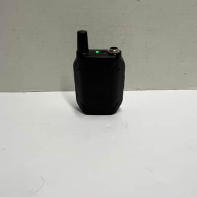 Shure GLXD1 Z2 Bodypack Transmitter with Brand New 1900mAh SB902 Battery for GLX GLXD16 D6 GLXD6 GLXD4 GLXD14 GLXD14R Wireless Systems Guitar/Bass Instrument GLXD GLXD1=-Z2 image 1