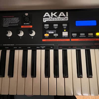 Akai Miniak Virtual Analog Synth + Gig Bag image 1