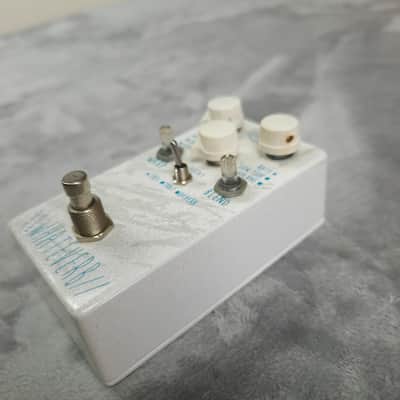 Adventure Audio Whateverb V1 2016 - White image 3