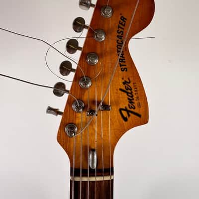 Fender Stratocaster 1976 Made in USA Electric Guitar image 4