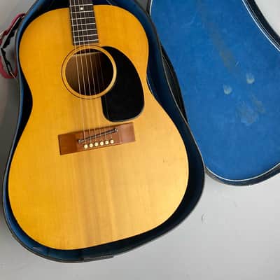 Gibson  B15 67-68 - Natural Rare Small bodied (LG size) Mahogany back and sides, Solid Spruce top. With era correct SS Case image 11