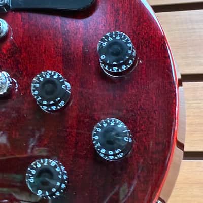 Gibson Les Paul Studio in Wine Red 2022 w/Padded Bag image 6