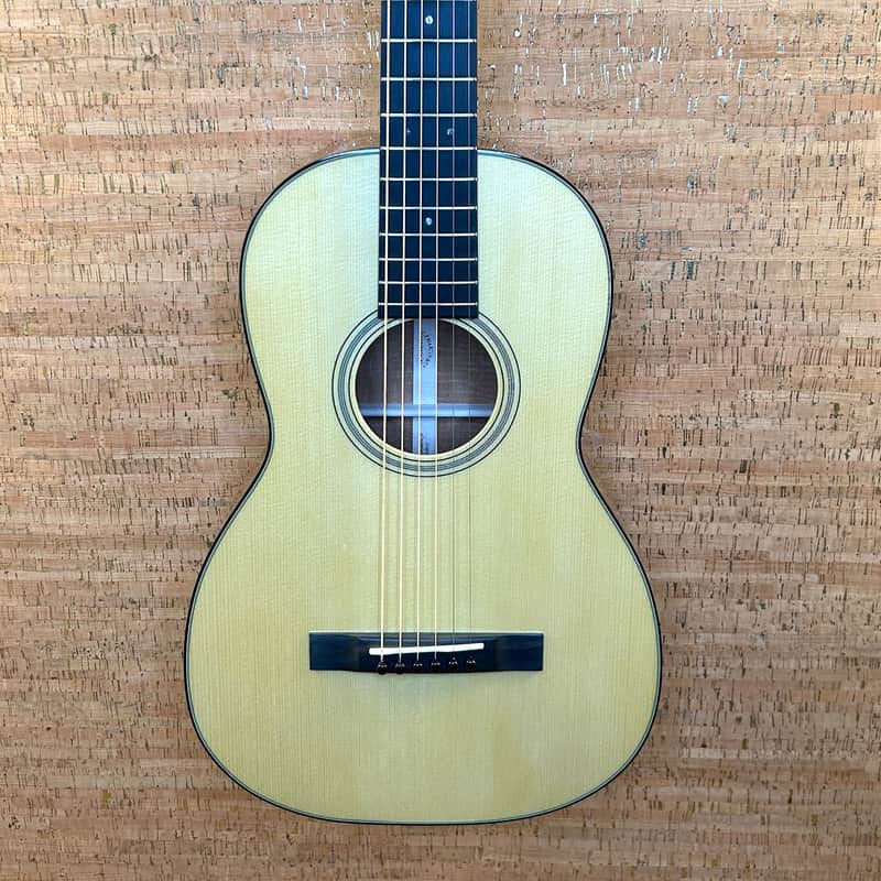 Martin Custom Shop Size 2 12 Fret Figured Mahogany New - Natural image 1