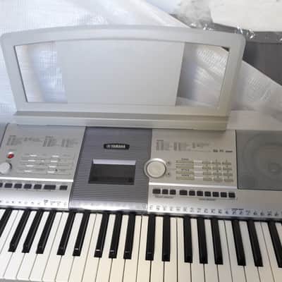 Yamaha PSR-295 Portable Grand Arranger Keyboard image 10