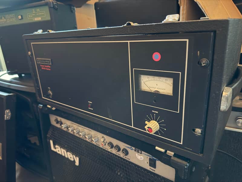 Shure SR105 Power Amplifier Rare Vintage image 1