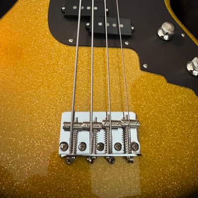 MINT Duesenberg Alliance Chris Chaney Bass Gold Sparkle PRISTINE image 5