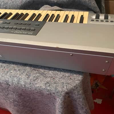 M-AUDIO KEYSTATION 88 PRO WEIGHTED ACTION CONTROLLER 2005-2010 - Silver image 12