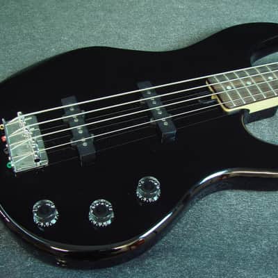 Yamaha BB350 4-String Black Finish Electric Bass Guitar BB-350 image 3