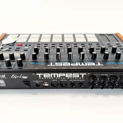 Dave Smith Instruments Tempest 6-Voice Drum Machine 2011 - 2018 - Black with Wood Sides image 6