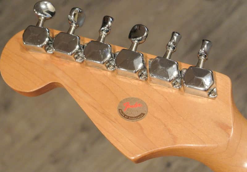 1996 Made in Korea Fender Squier Stratocaster- Gold Logo, V | Reverb
