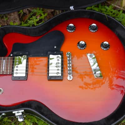 2000's DeArmond M65-C Guitar in a Cherry Sunburst finish, w/New Black Dunlop Straploks & New Black Garry Hardshell Case ~ Mint ! image 11