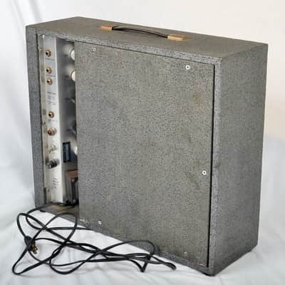 Silvertone Model 1482 5-Watt 1x12 Guitar Combo 1960s - Black image 12