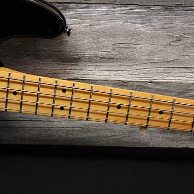 Vintage Reissued Bass V4MTB "Tony Butler" Signature Black image 3